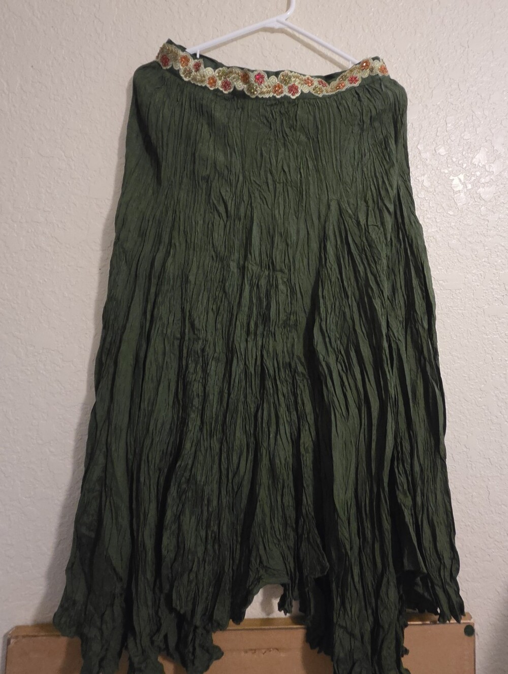 Chandry KC Boho Olive Green Crinkle A-Line Skirt w Gold Ribbon Waistband W28/29
